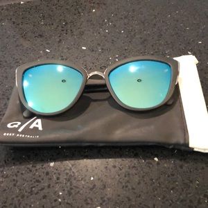 QUAY Sunglasses